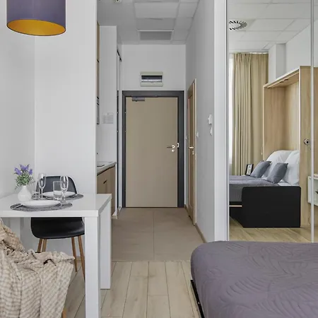 Jerozolimskie 216 By Solarento Apartmán