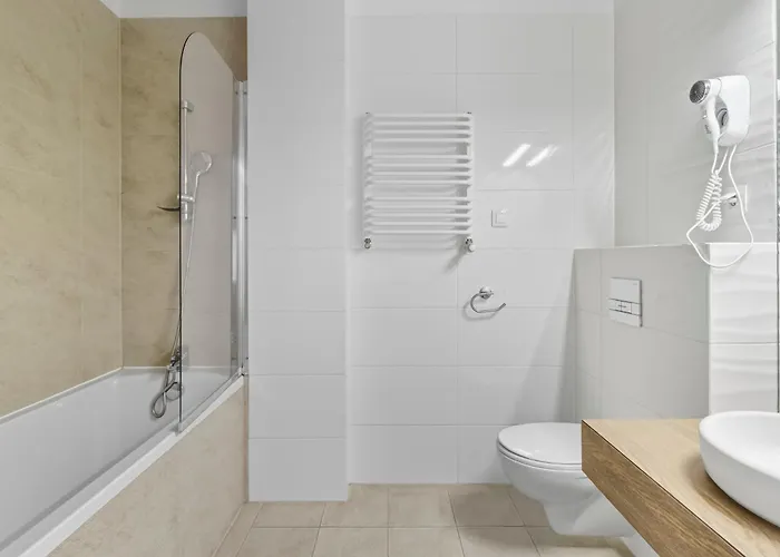 Jerozolimskie 216 By Solarento Apartman Varsó